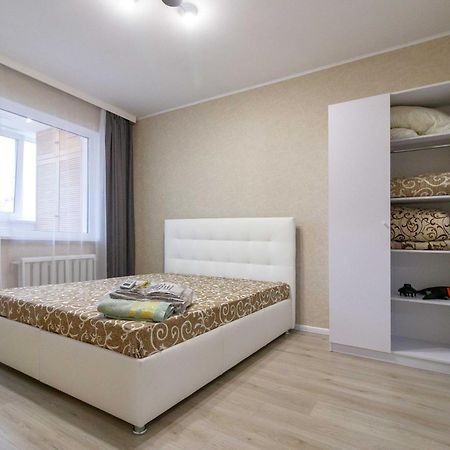 Kvartirkoff Na Ozernaya 26 Kiev Dış mekan fotoğraf