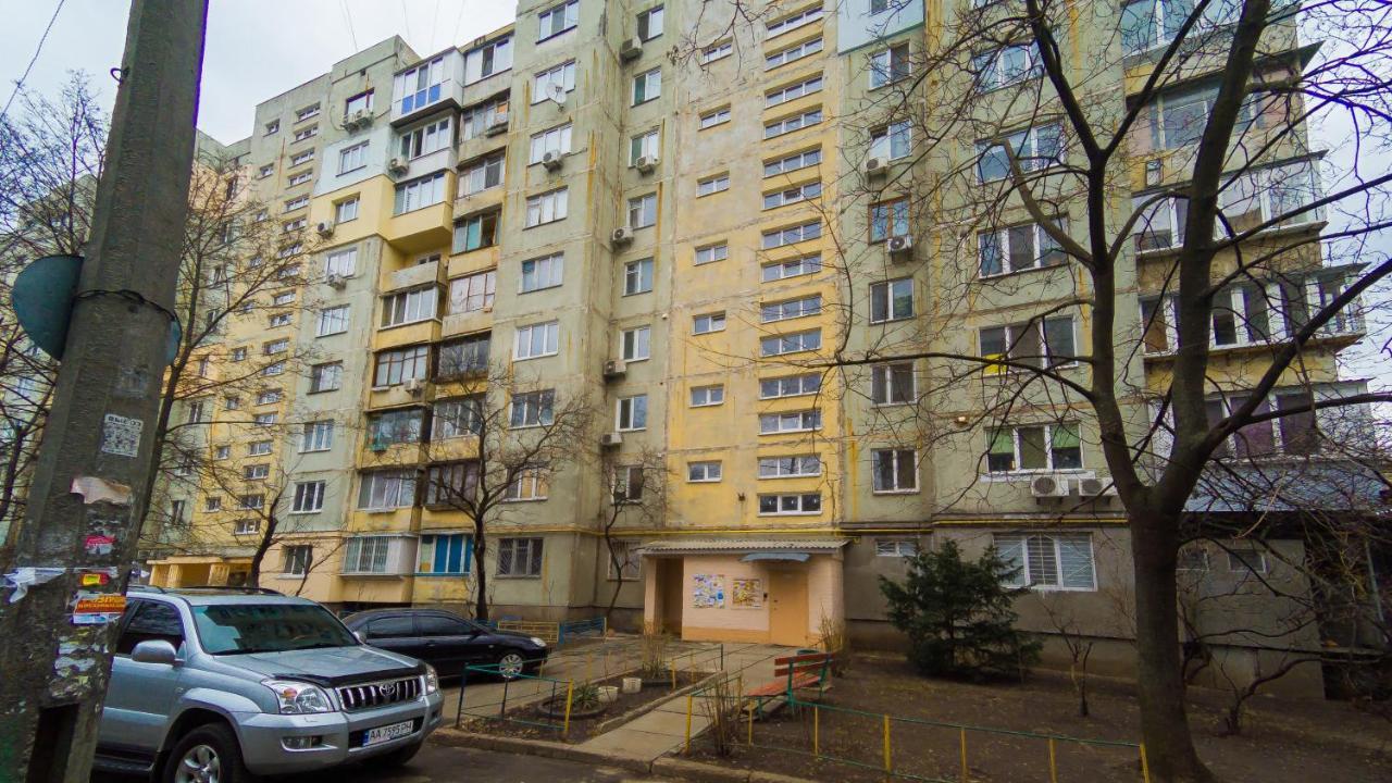 Kvartirkoff Na Ozernaya 26 Kiev Dış mekan fotoğraf